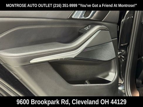 Used 2022 BMW X5 xDrive40i w/ M Sport Package image 35
