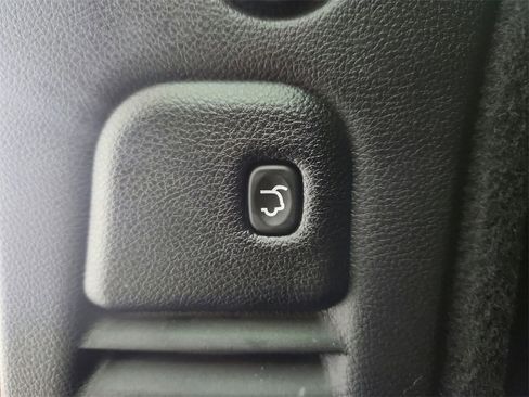 Used 2024 Dodge Durango R/T image 32