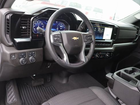 Used 2025 Chevrolet Silverado 2500 LT w/ All Star Edition image 5