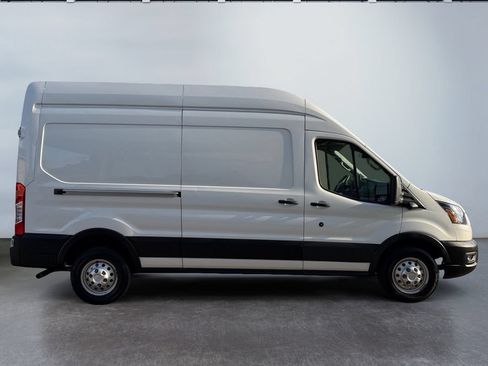 Used 2024 Ford Transit 350 148 High Roof RWD image 4