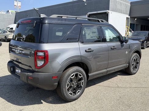 Used 2026 Ford Bronco Sport Outer Banks w/ Outer Banks Tech Package+ AWD/4WD image 6