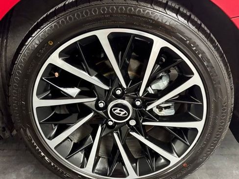 Used 2021 Hyundai Sonata Limited FWD image 11