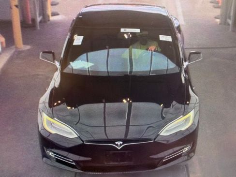 Used 2019 Tesla Model S Long Range AWD/4WD image 9