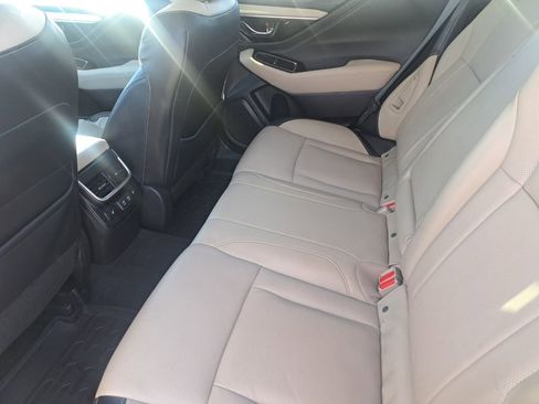 Used 2021 Subaru Outback Limited image 21