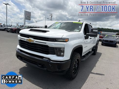 Used 2025 Chevrolet Silverado 2500 Custom w/ Custom Convenience Package AWD/4WD image 1