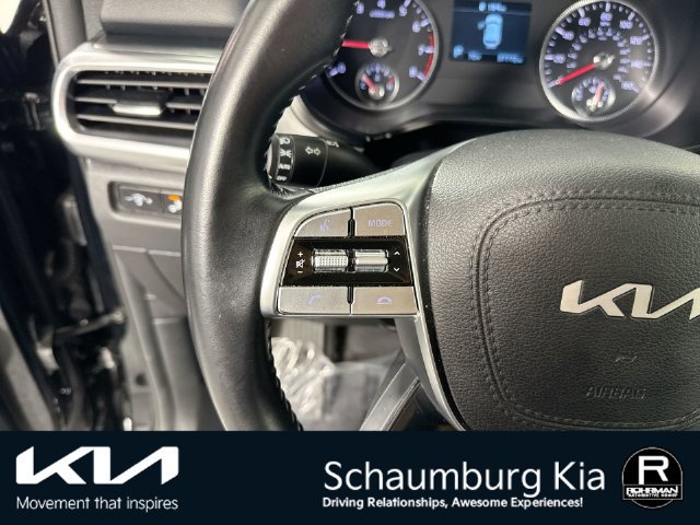 Used 2022 Kia Telluride LX AWD/4WD image 13