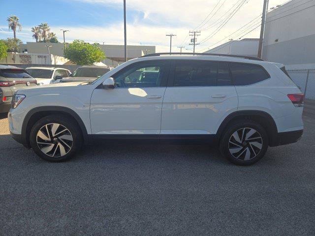 Certified 2024 Volkswagen Atlas SE FWD image 4