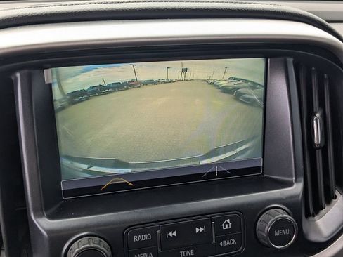 Used 2018 GMC Canyon SLT w/ Driver Alert Package image 19