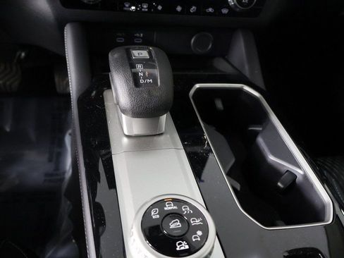 New 2026 Mitsubishi Outlander ES AWD/4WD image 44