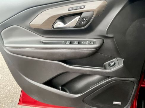 Used 2023 GMC Terrain Denali w/ LPO, Floor Liner Package image 32