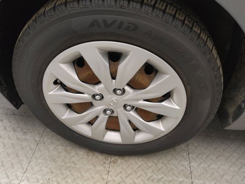 Used 2018 Hyundai Accent SE image 31