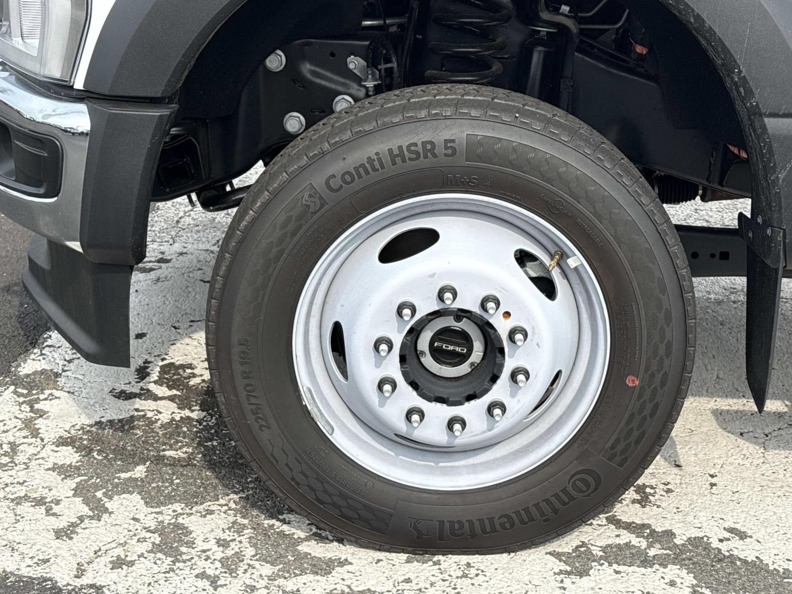 New 2026 Ford F450 XL AWD/4WD image 9