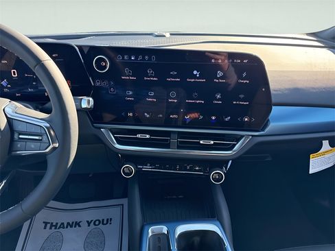 New 2026 Chevrolet Equinox EV LT image 14