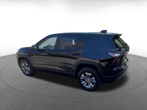 Used 2025 Chevrolet Equinox LT FWD image 10