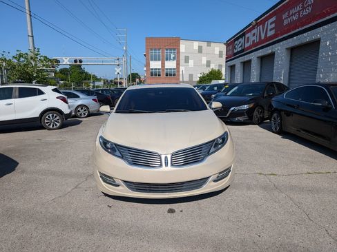 Used 2016 Lincoln MKZ Hybrid w/ Equipment Group 600A Reserve FWD image 3