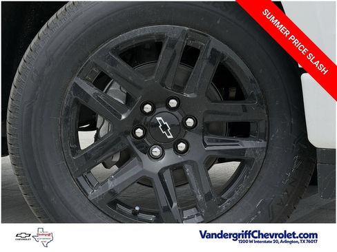 New 2026 Chevrolet Silverado 1500 Custom RWD image 9