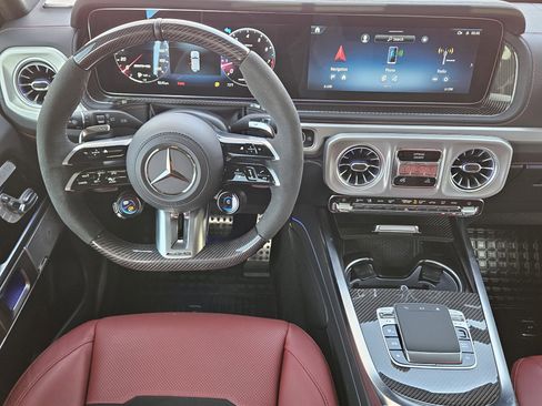 Certified 2025 Mercedes-Benz G 63 AMG 4MATIC image 27