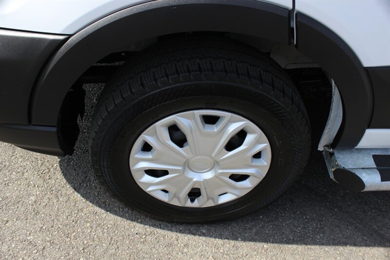 Used 2025 Ford Transit 250 Low Roof w/ Exterior Upgrade Package RWD image 18