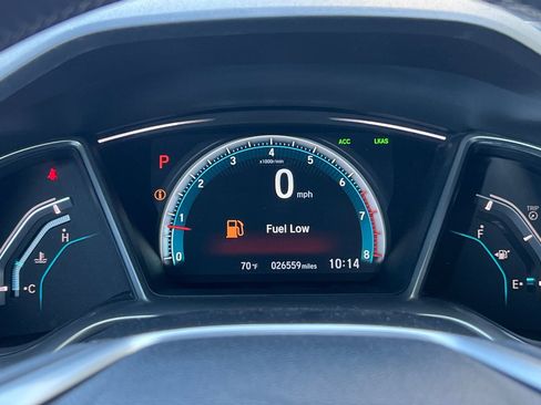 Used 2018 Honda Civic Touring image 24