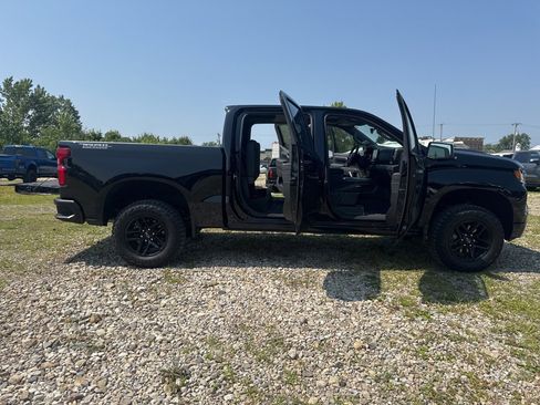 Used 2025 Chevrolet Silverado 1500 LT Trail Boss w/ LT Trail Boss Premium Package image 46