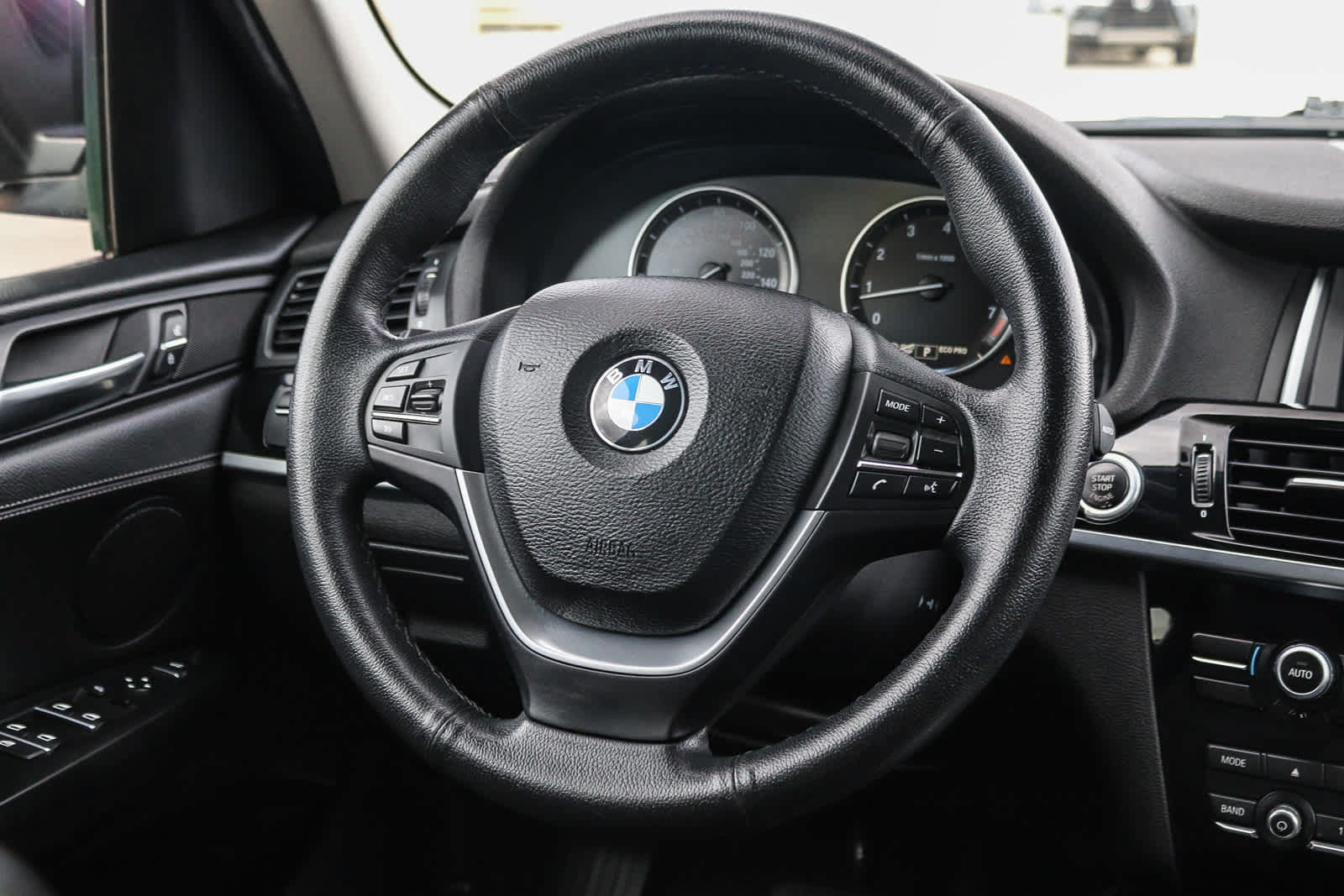 Used 2017 BMW X3 sDrive28i RWD image 18