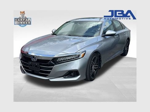 Used 2022 Honda Accord Touring image 1