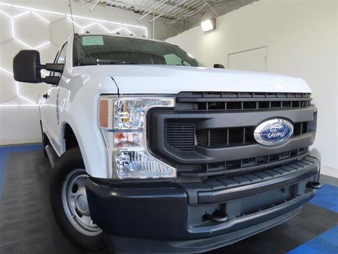 Used 2021 Ford F350 XL w/ Power Equipment Group image 3