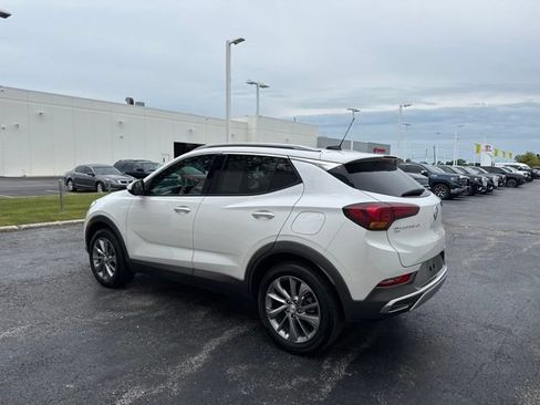 Used 2023 Buick Encore GX Essence w/ Experience Buick Package AWD/4WD image 4