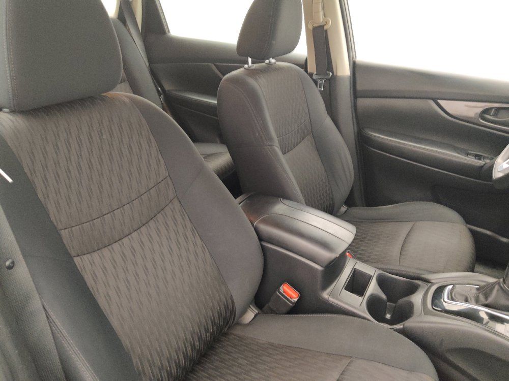 Used 2019 Nissan Rogue S FWD image 21