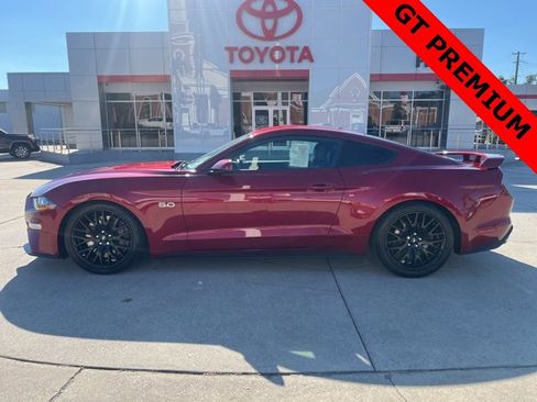 Used 2019 Ford Mustang GT Premium w/ GT Performance Package image 8