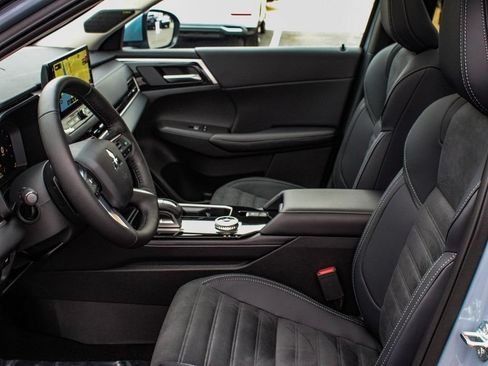 New 2026 Mitsubishi Outlander SE AWD/4WD image 31