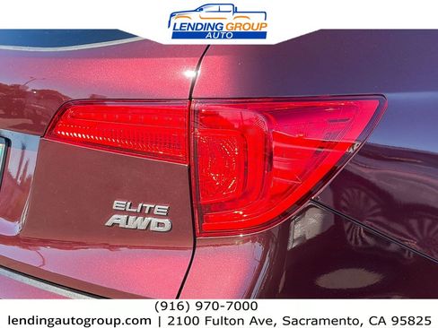 Used 2017 Honda Pilot Elite image 8