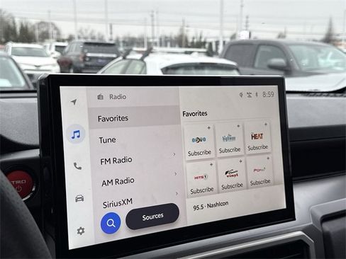 Used 2025 Toyota 4Runner TRD Off-Road Premium image 18