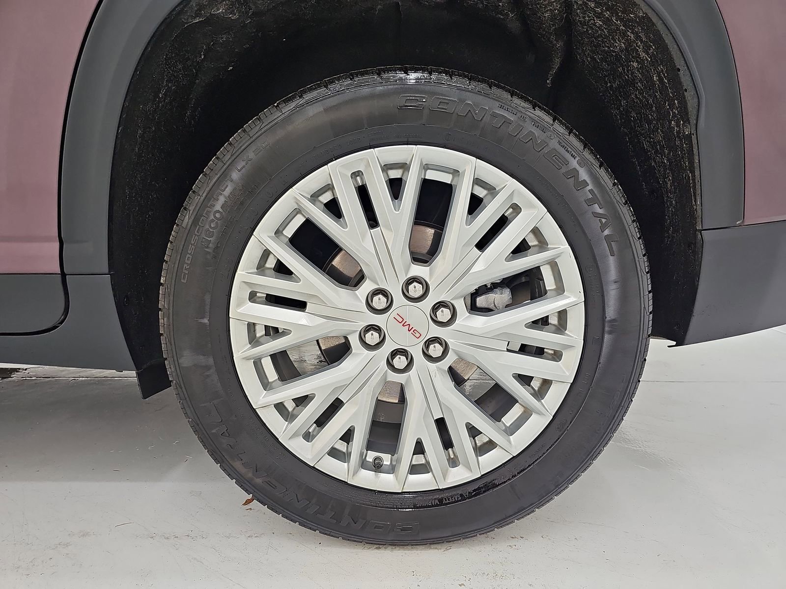 Used 2024 GMC Acadia Elevation FWD image 42