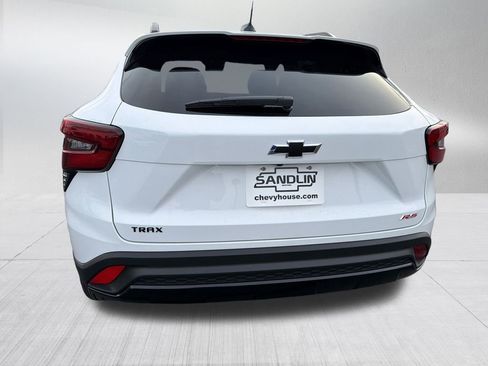 New 2026 Chevrolet Trax RS image 8