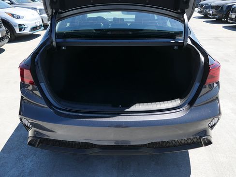 Used 2024 Kia Forte LXS FWD image 23