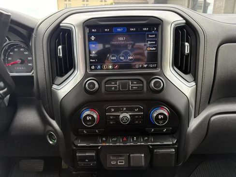 Used 2021 Chevrolet Silverado 1500 LT w/ All Star Edition Plus AWD/4WD image 11