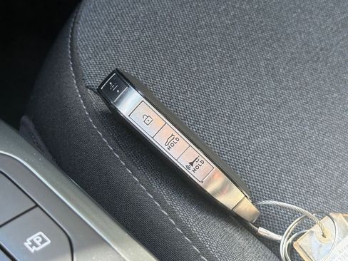 Used 2025 Kia K4 LXS image 21