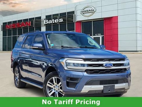 Used 2022 Ford Expedition XLT RWD image 1