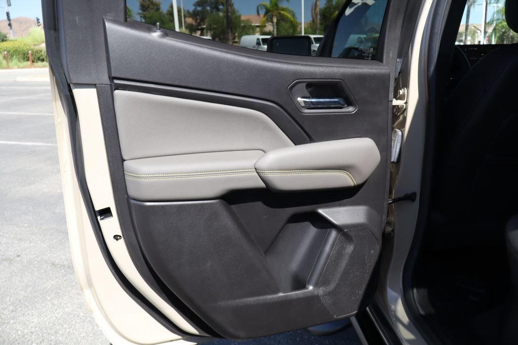 Used 2024 Chevrolet Colorado ZR2 w/ ZR2 Convenience Package III AWD/4WD image 31