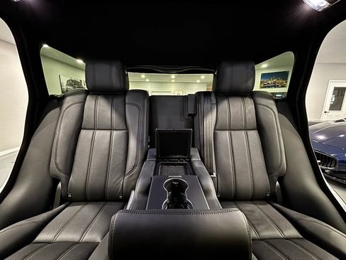 Used 2016 Land Rover Range Rover HSE AWD/4WD image 24