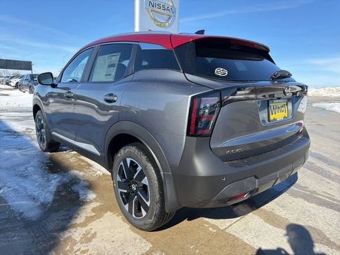 Used 2026 Nissan Kicks SV w/ SV Premium Package AWD/4WD image 5