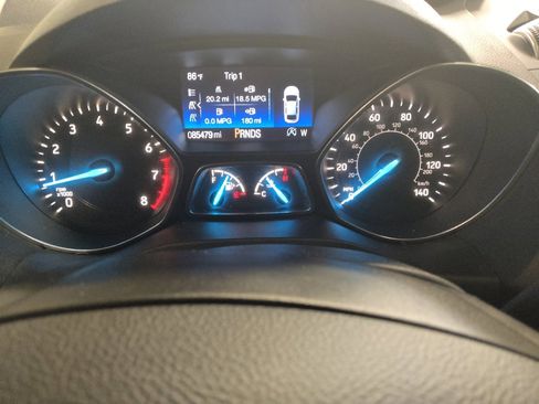 Used 2018 Ford Escape SEL FWD image 23