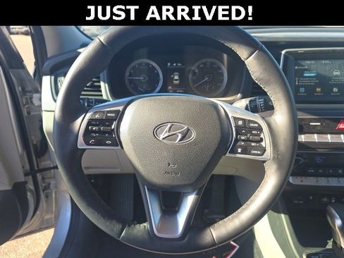 Used 2019 Hyundai Sonata SEL w/ Tech Package 02 image 10