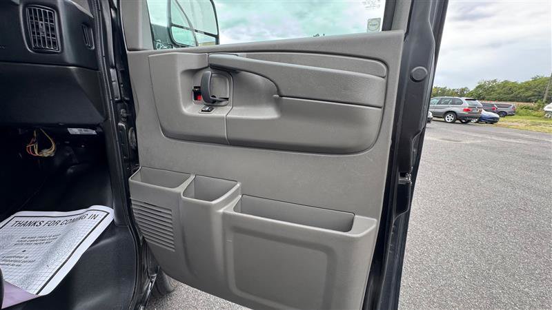 Used 2015 Chevrolet Express 2500 LS RWD image 30