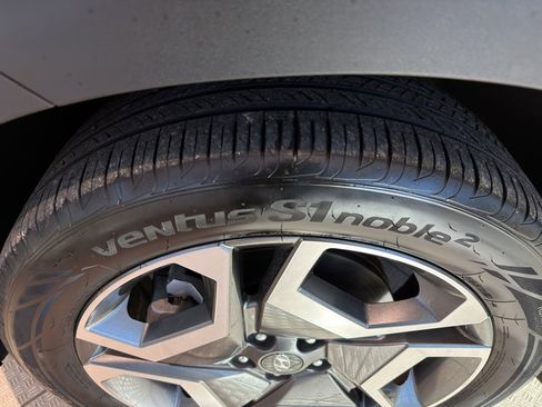 Used 2024 Hyundai Palisade Limited image 10