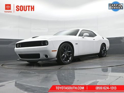 Used 2023 Dodge Challenger R/T w/ Blacktop Package image 37
