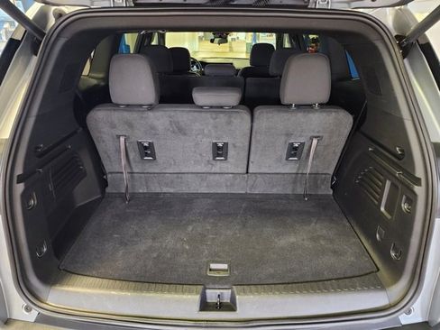 Certified 2025 GMC Acadia Elevation image 16