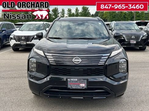 Used 2026 Nissan Rogue Platinum AWD/4WD image 2