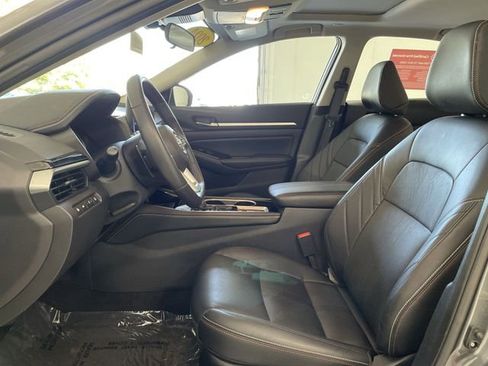 Certified 2024 Nissan Altima 2.0 SR image 20